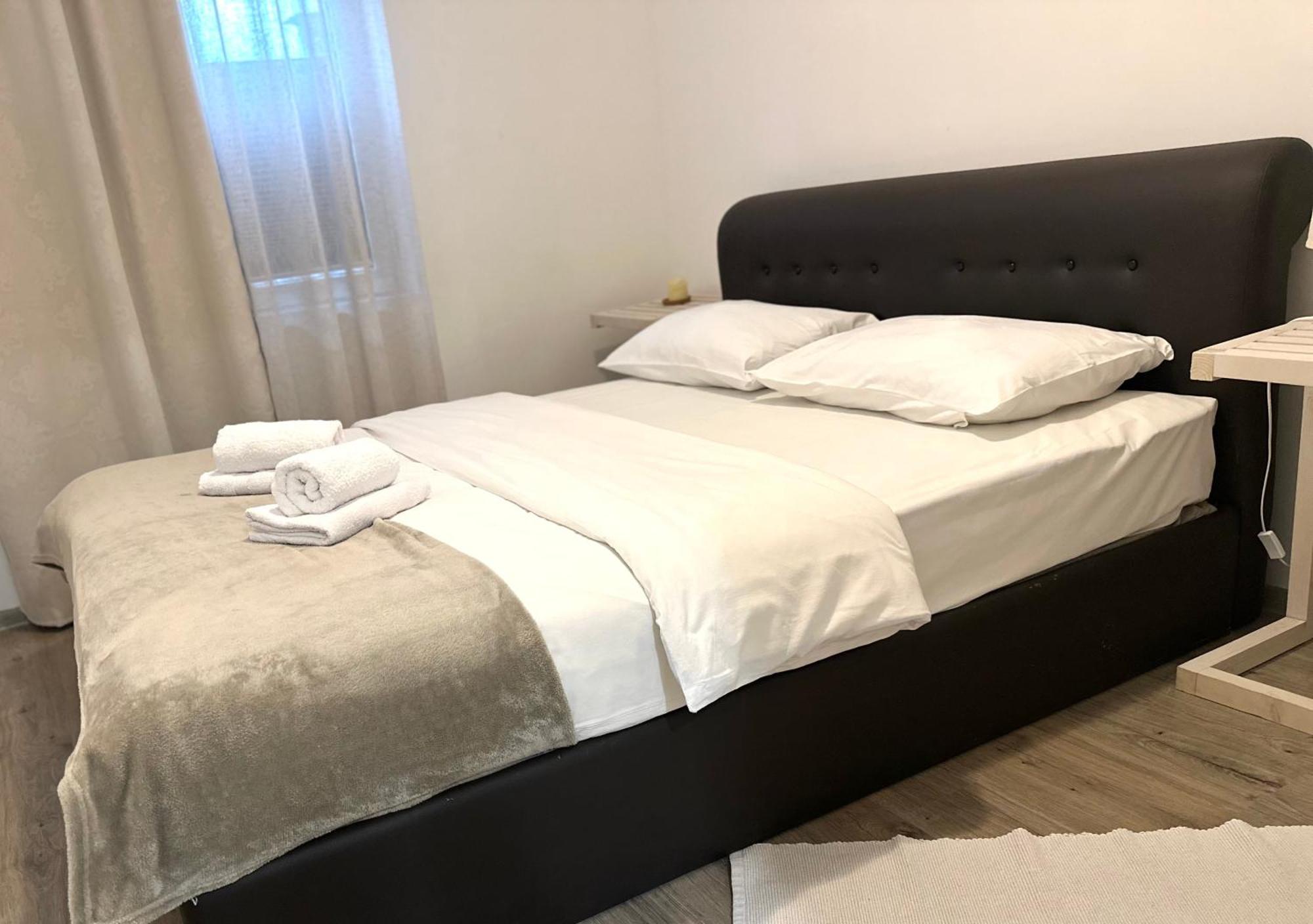 W Apartments Котор Екстер'єр фото